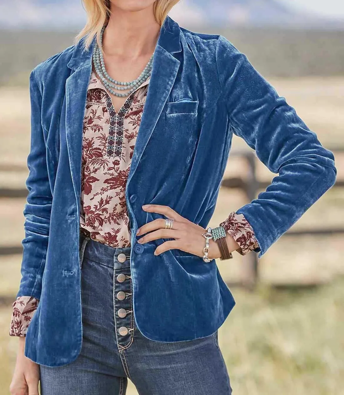 futurino Women's Velvet Solid Color Fashion Casual Blazer Jacket