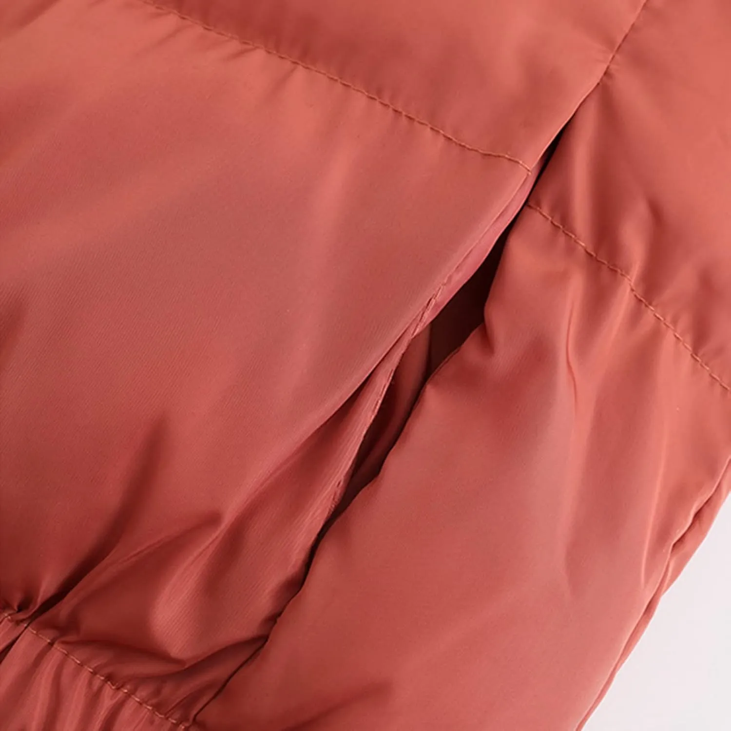 Womens Cropped Puffer Jacket Zip Up Winter Short Quilted Jackets Sherpa Lined Warm Bubble Coat with Faux Fur Hood