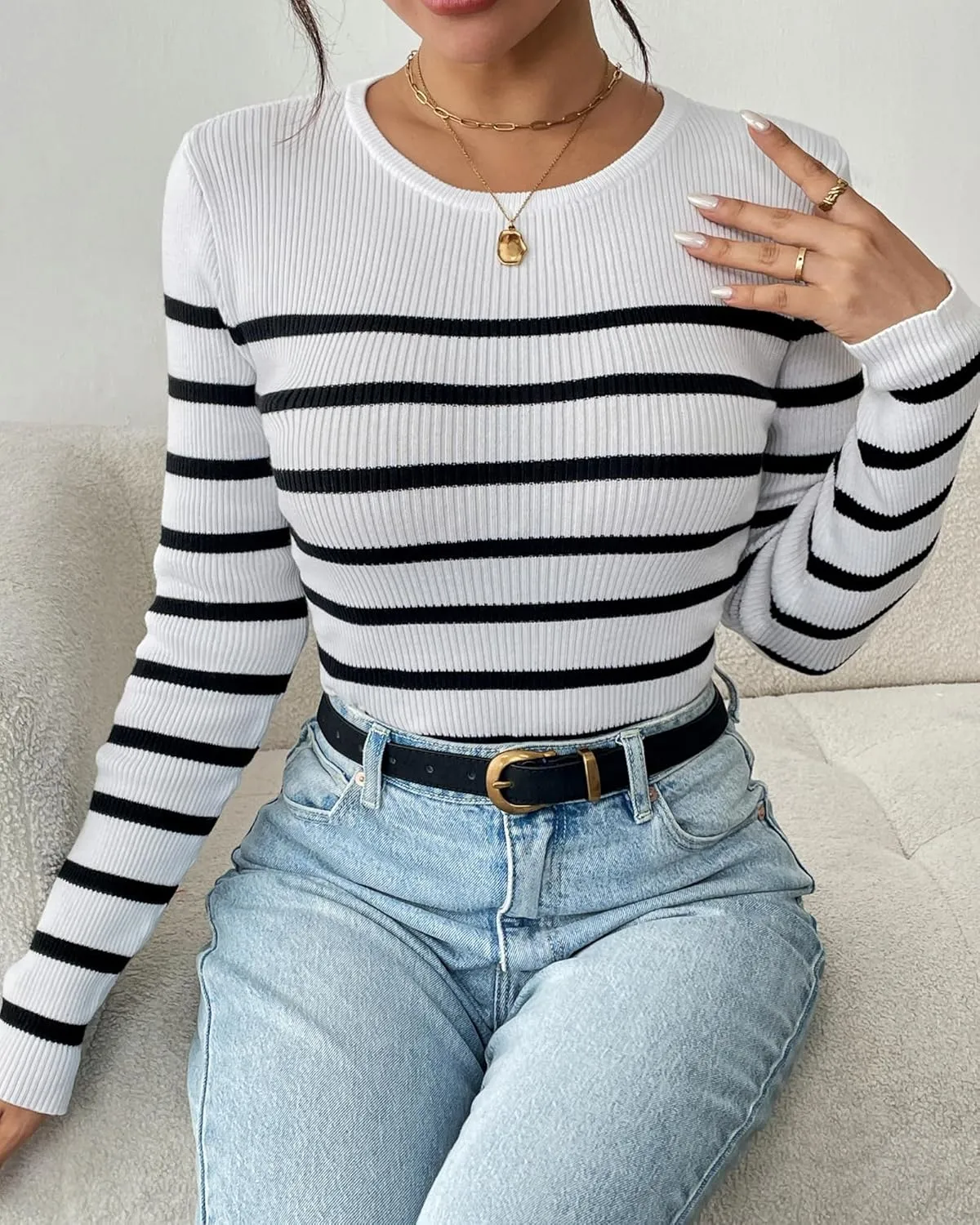 Women's Fall Long Sleeve Striped Pullover Sweaters 2025 Slim Fitted Ribbed Knit Pullover Tops