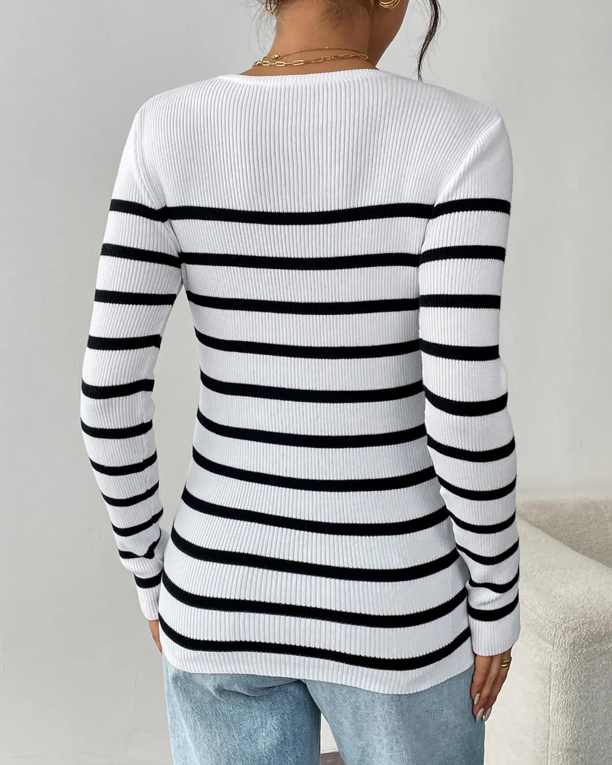 Women's Fall Long Sleeve Striped Pullover Sweaters 2025 Slim Fitted Ribbed Knit Pullover Tops